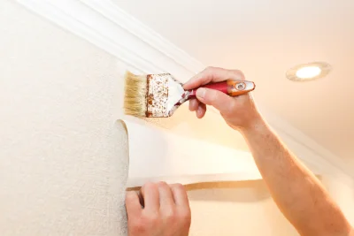 Pose de papier peint à Lanneuffret — revêtements muraux et toiles de verre